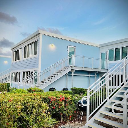 Beachfront At Crystal Cove East End  Exterior foto